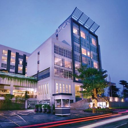 阿斯顿任抹酒店及会议中心 Jembel 外观 照片